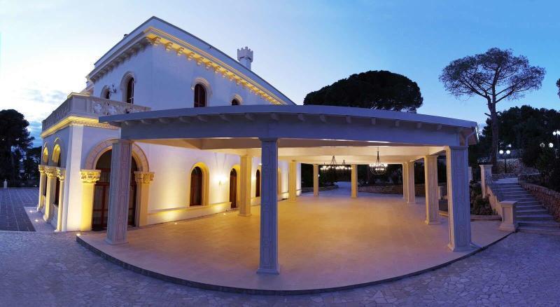 Le Scuderie Di Villa Ravenna Sannicola Exterior photo